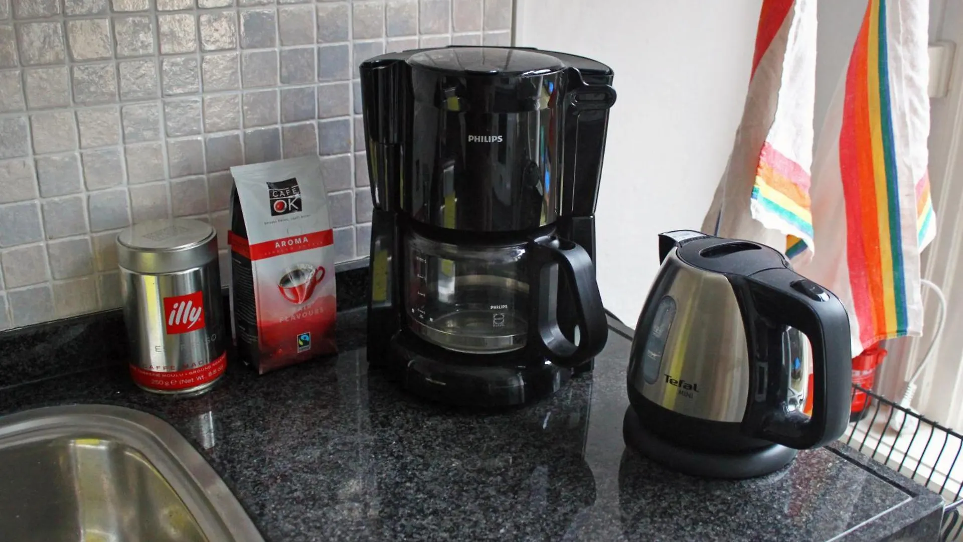 Bed & Breakfast Walenburg Bed & Breakfast Rotterdam هولندا